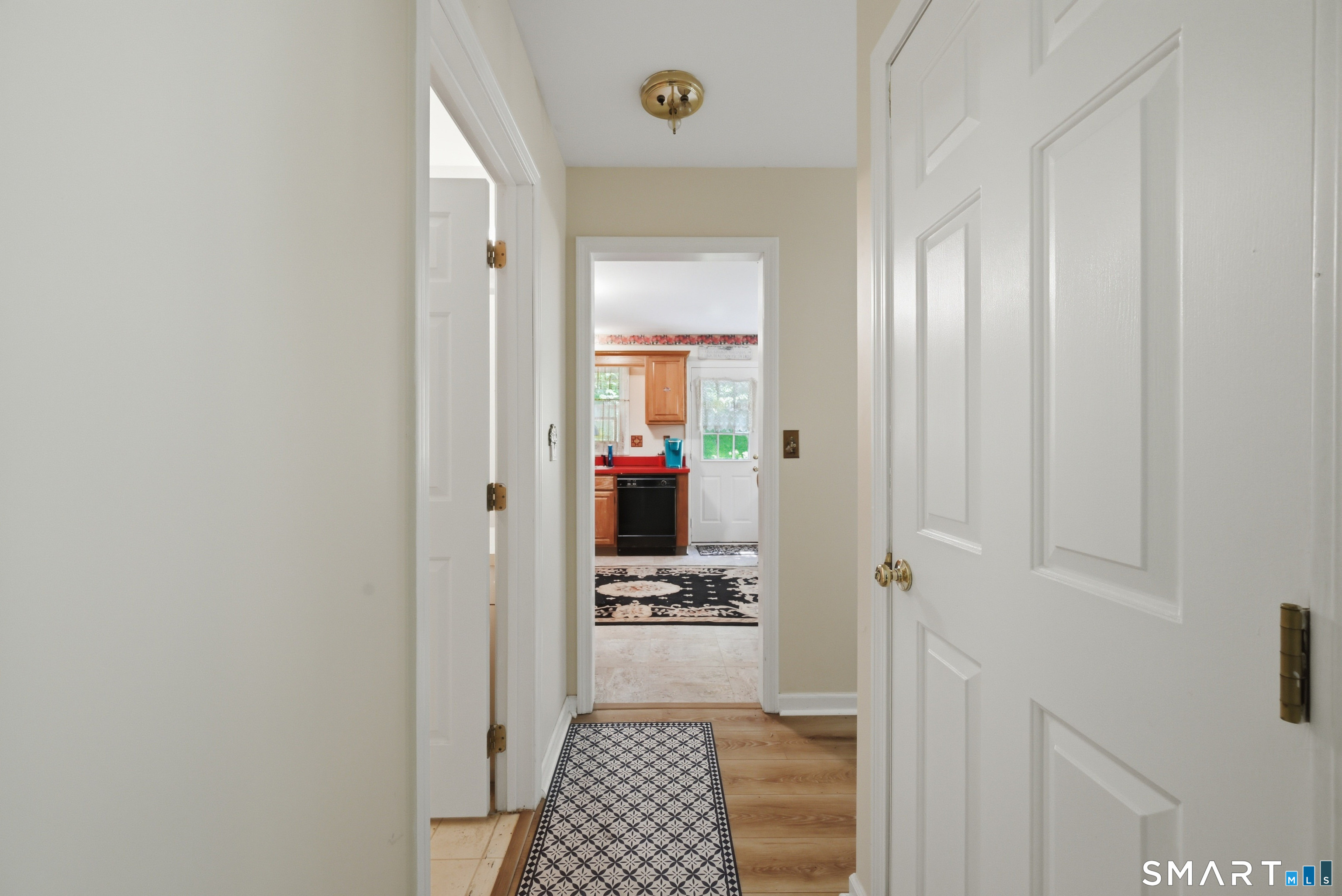 6 Warren Drive Seymour CT 06483