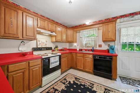6 Warren Drive Seymour CT 06483