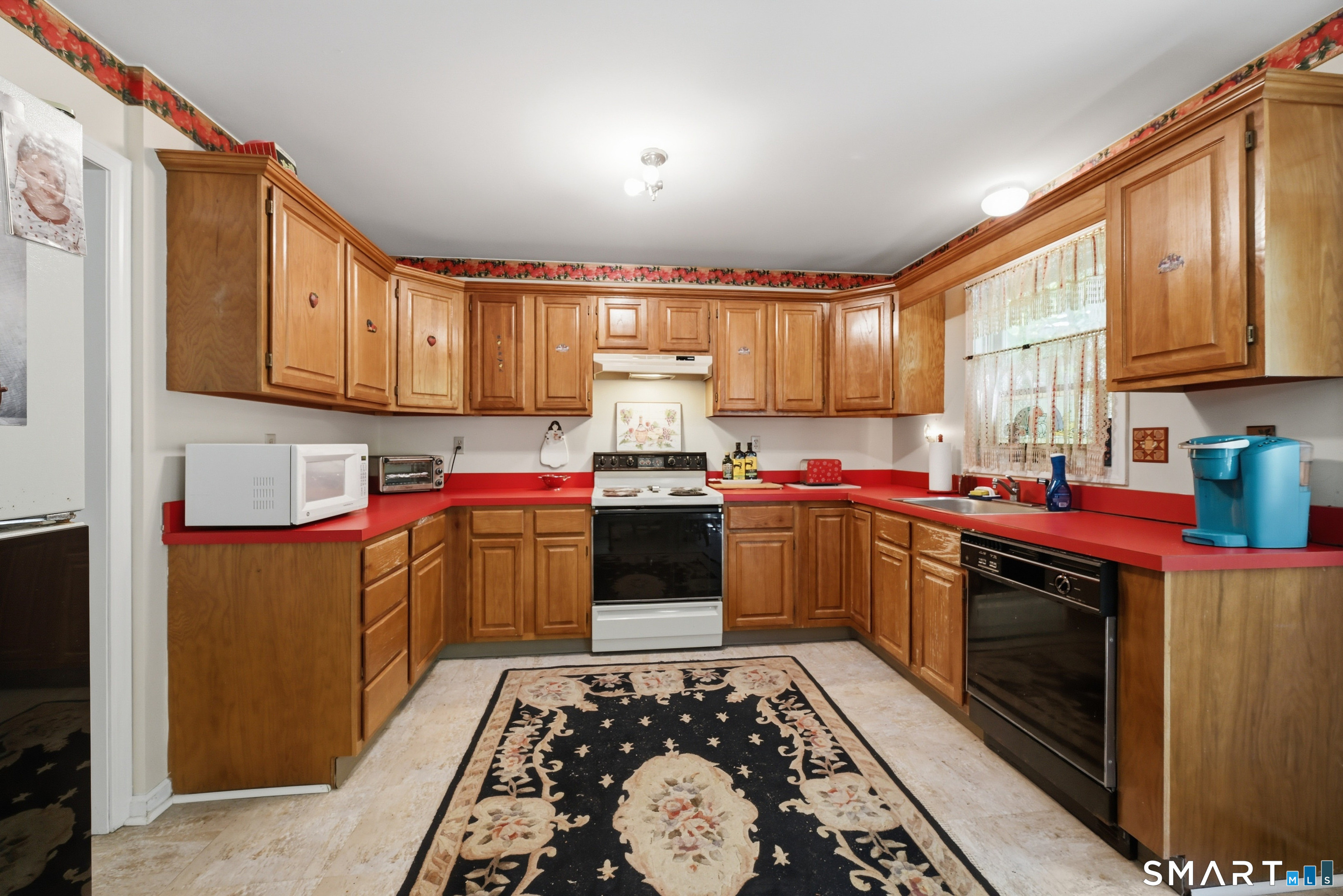 6 Warren Drive Seymour CT 06483