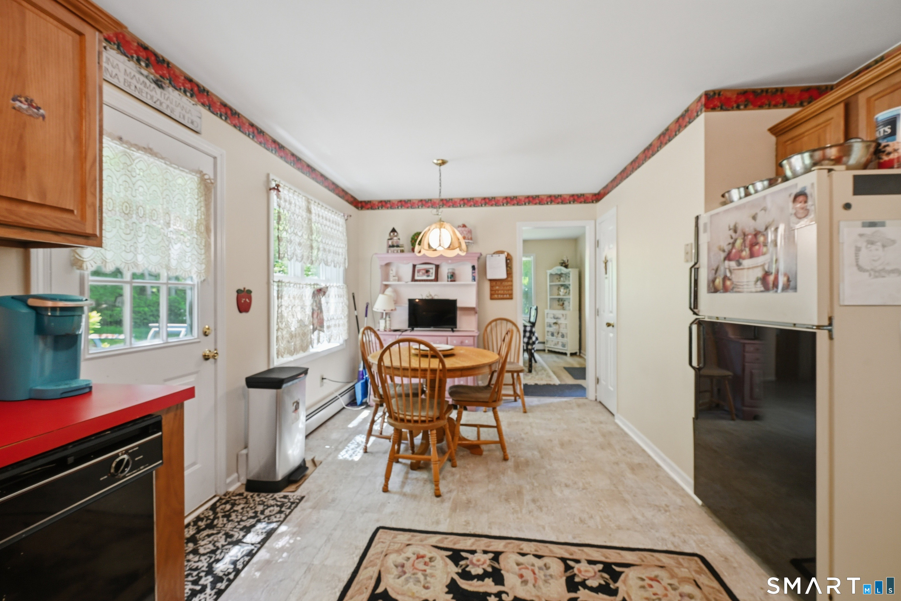 6 Warren Drive Seymour CT 06483
