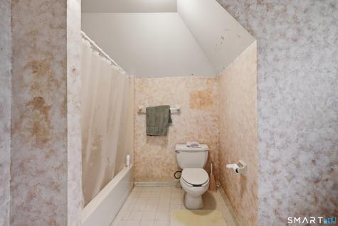 6 Warren Drive Seymour CT 06483