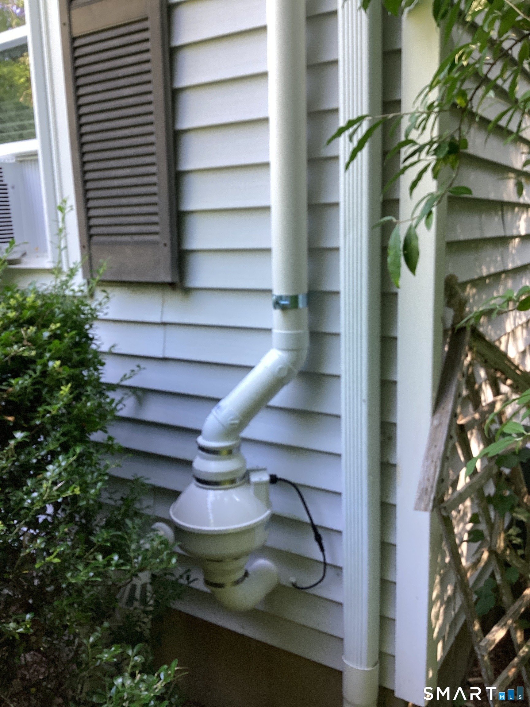 6 Warren Drive Seymour CT 06483