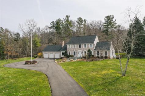 40 Pheasant Run Avon CT 06001