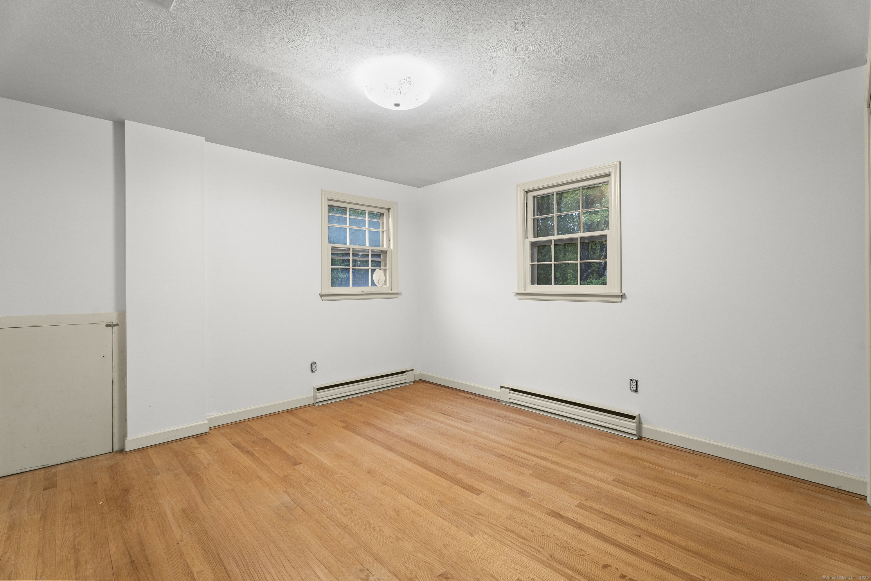 8 Roberts Road Bloomfield CT 06002