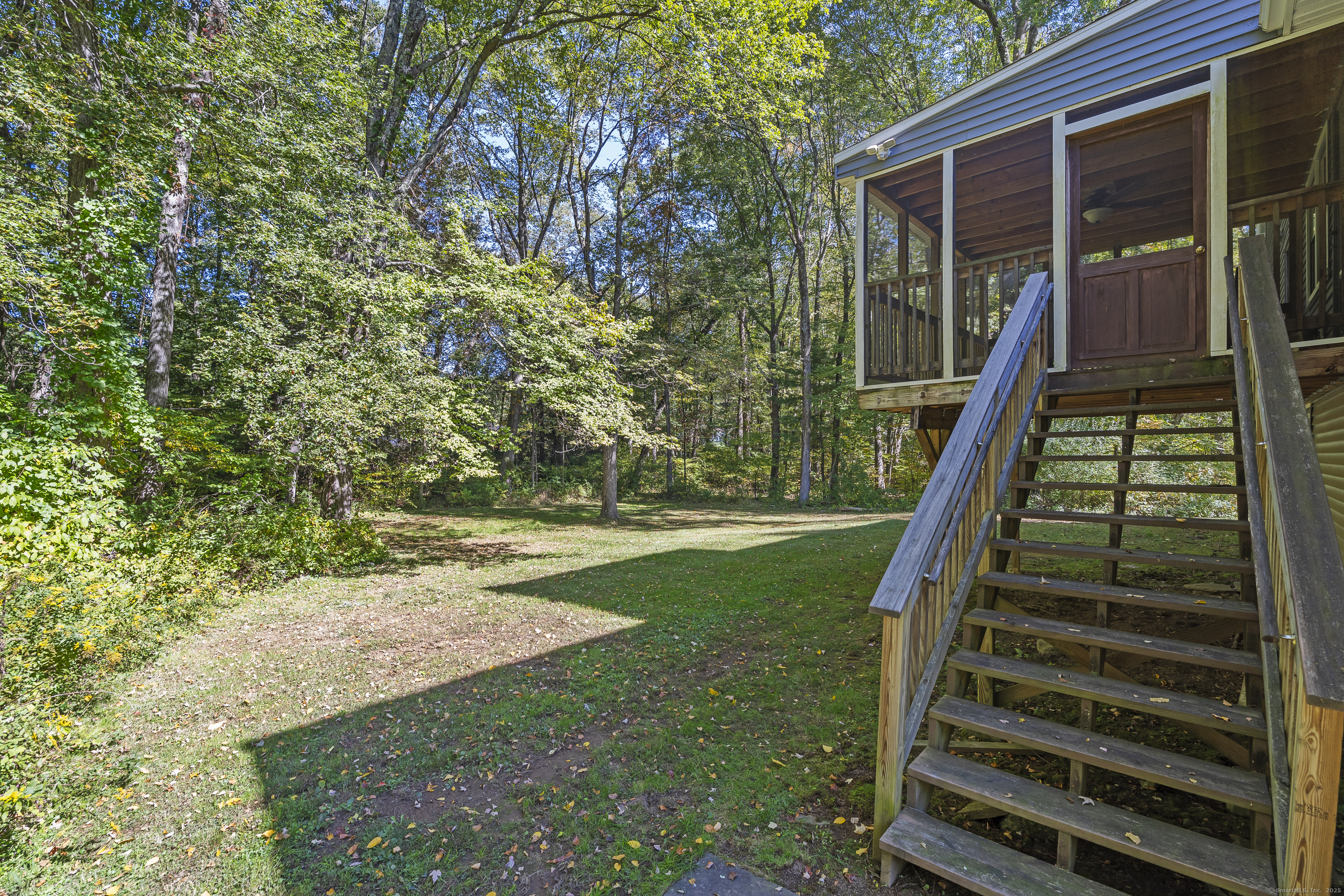 8 Roberts Road Bloomfield CT 06002