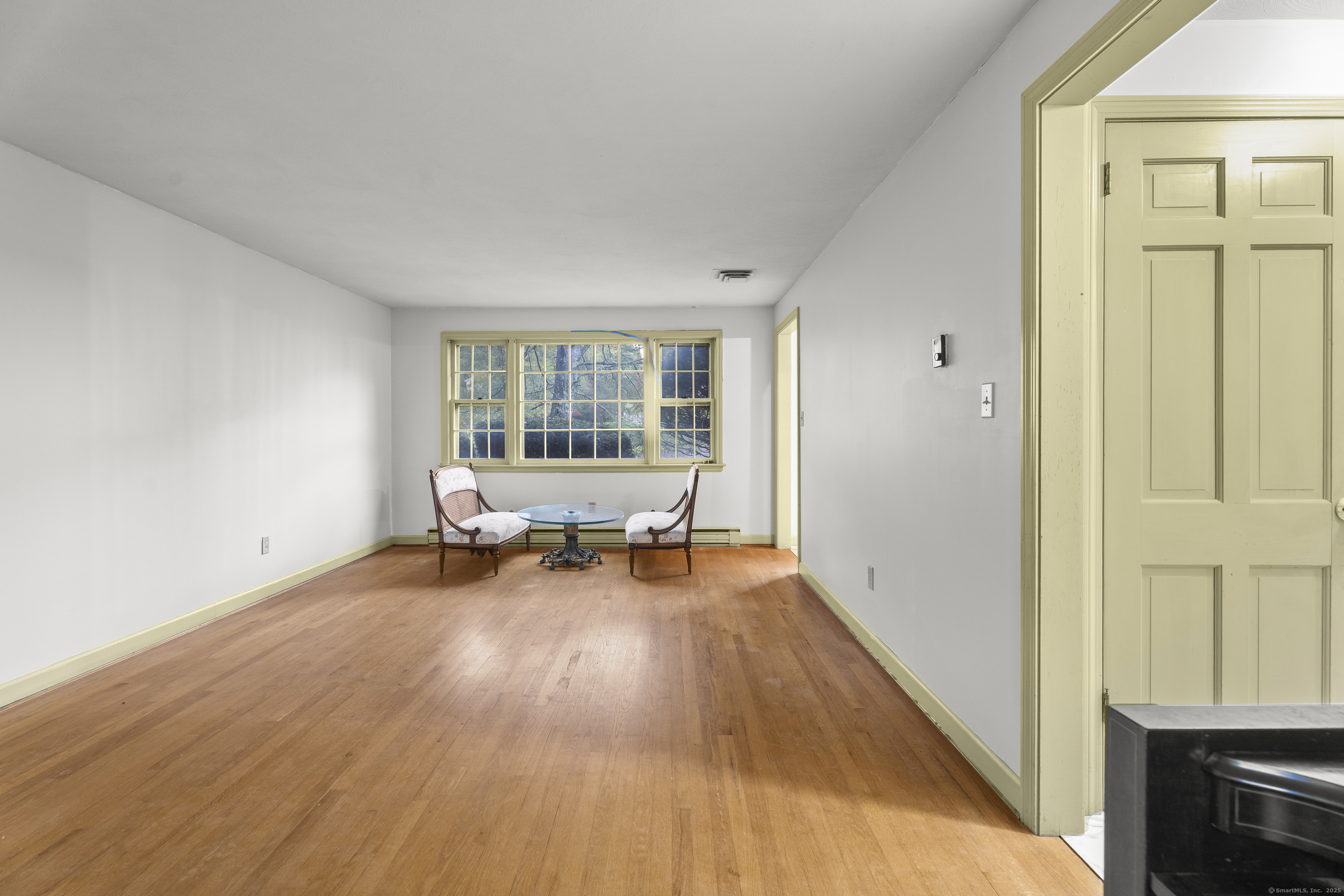 8 Roberts Road Bloomfield CT 06002