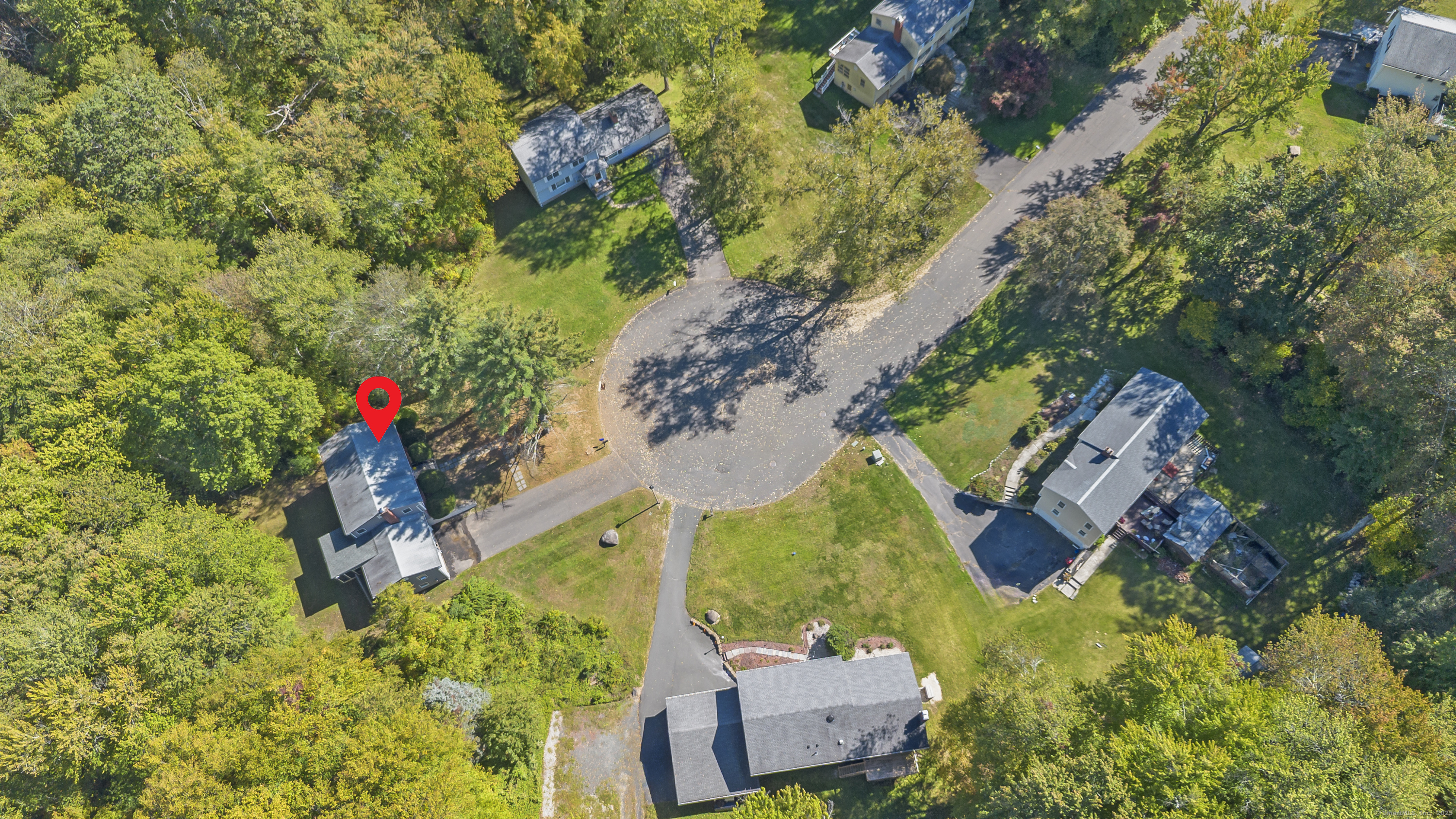 8 Roberts Road Bloomfield CT 06002