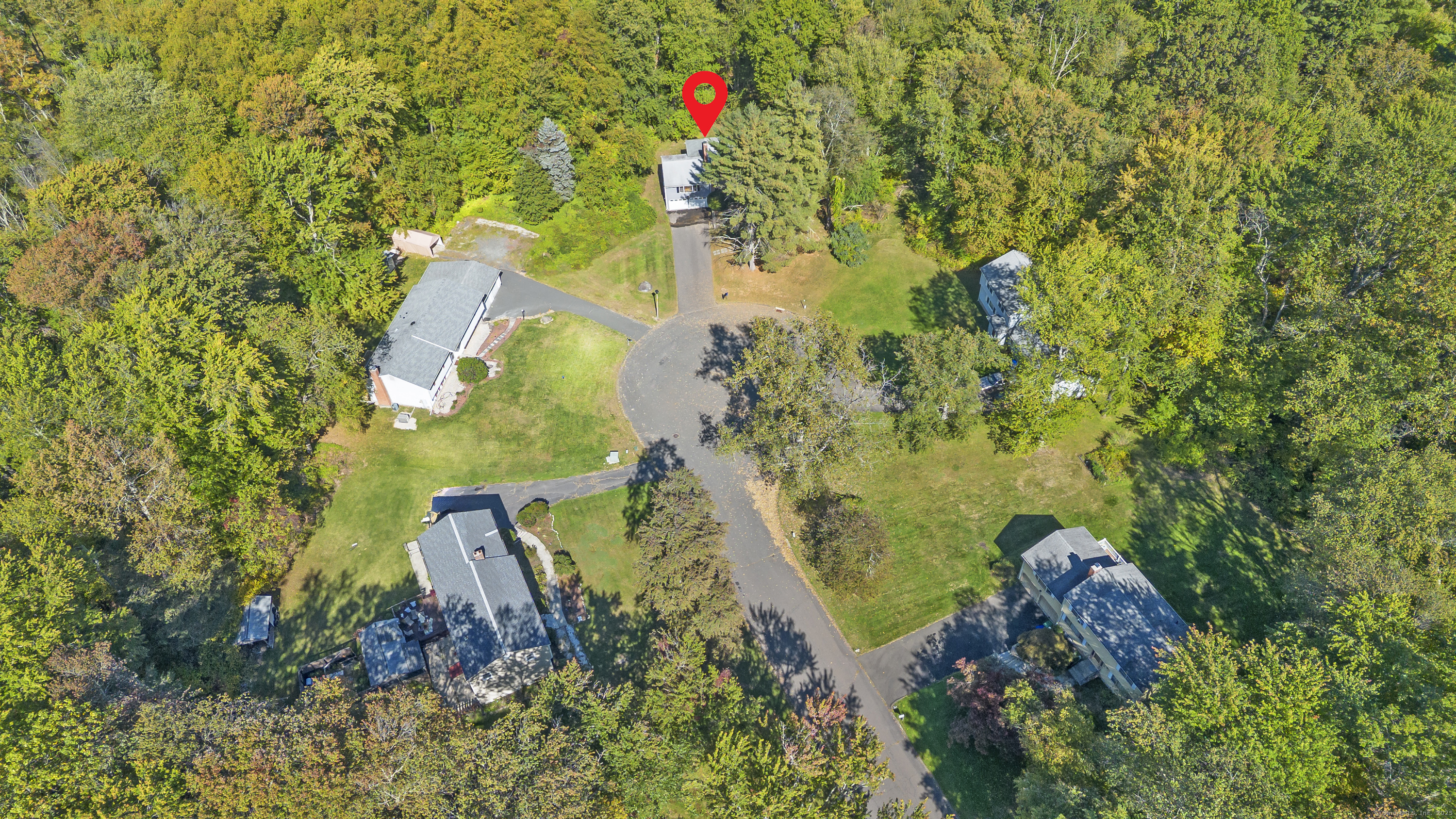 8 Roberts Road Bloomfield CT 06002