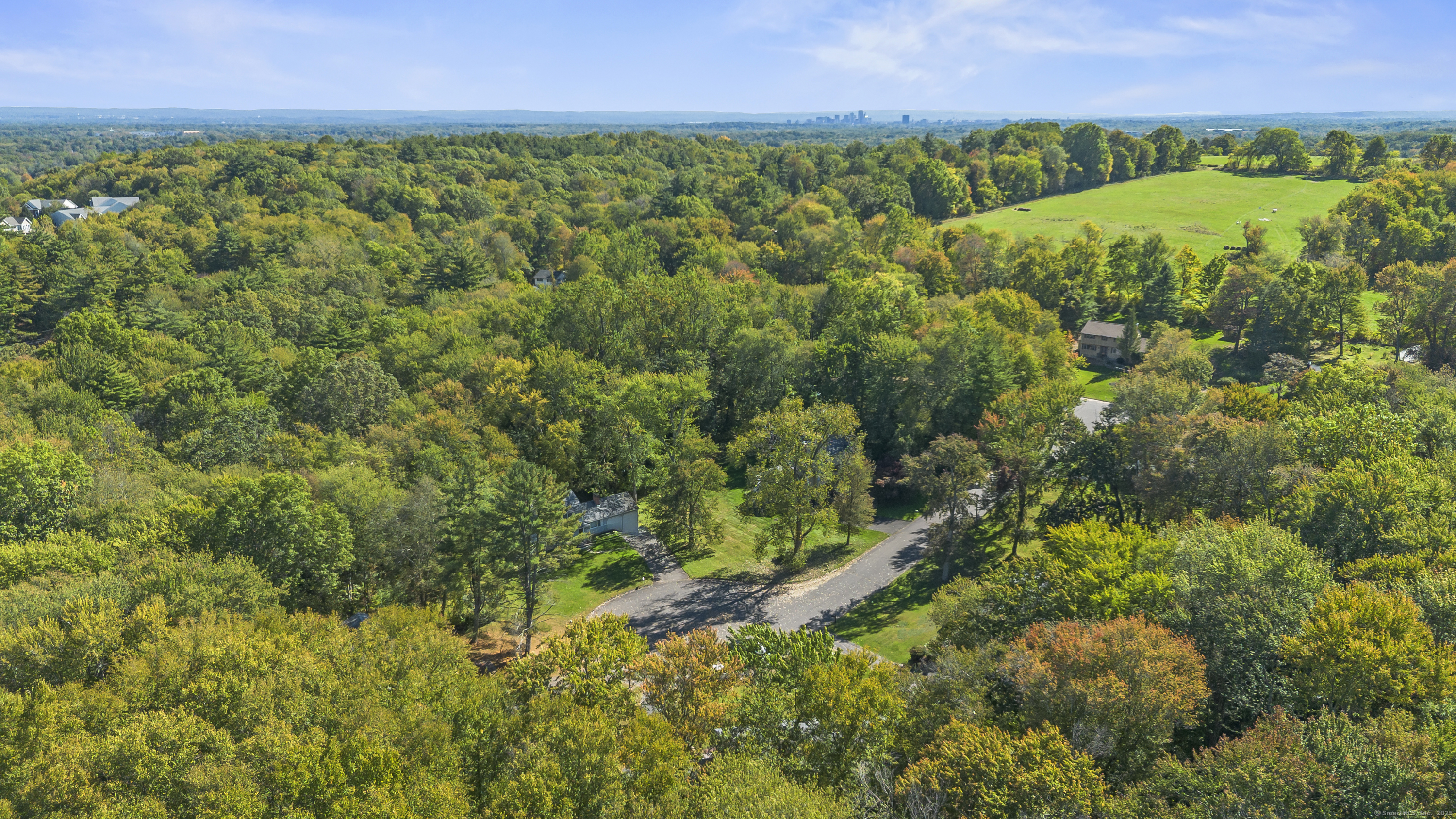 8 Roberts Road Bloomfield CT 06002