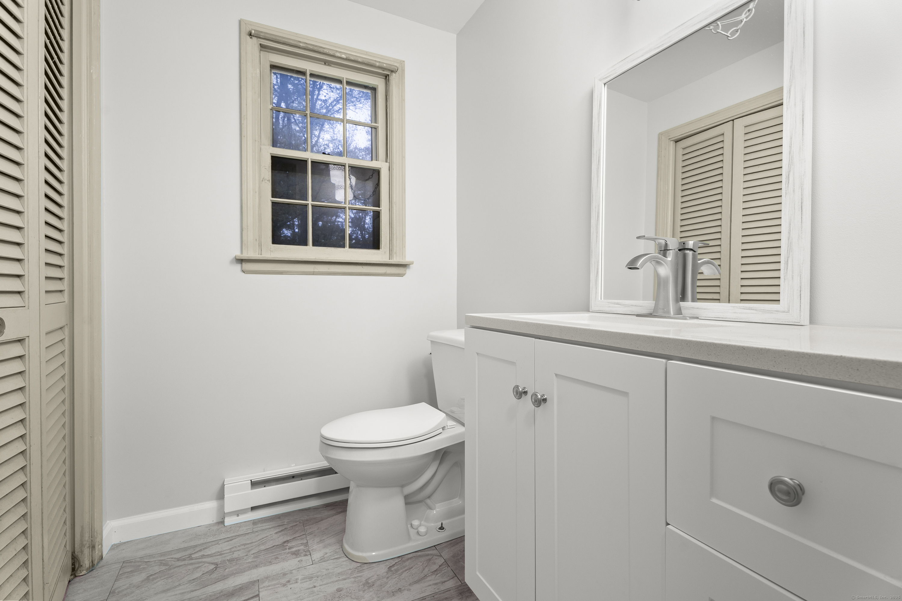 8 Roberts Road Bloomfield CT 06002