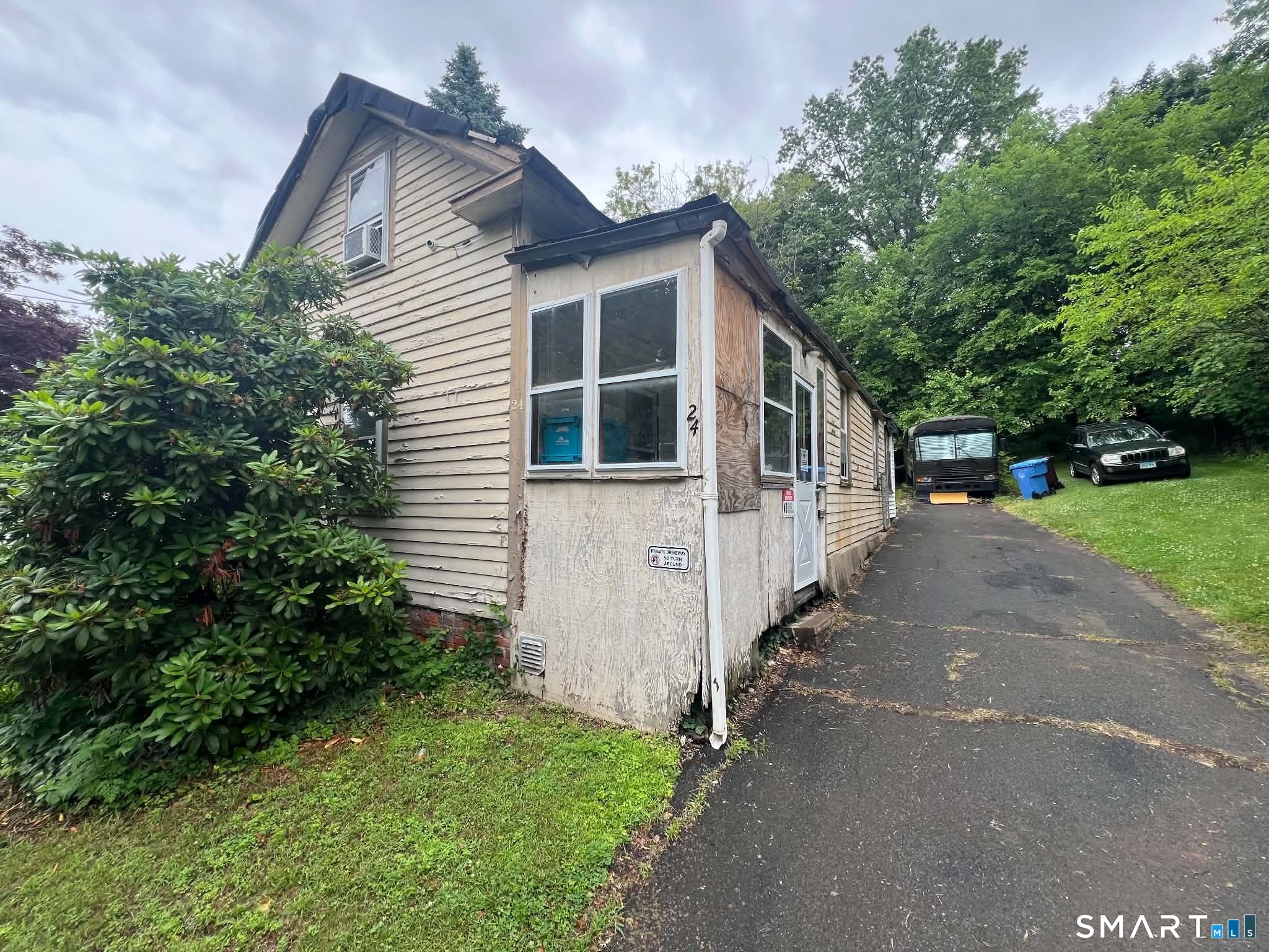 24 Lasalle Court New Britain CT 06051