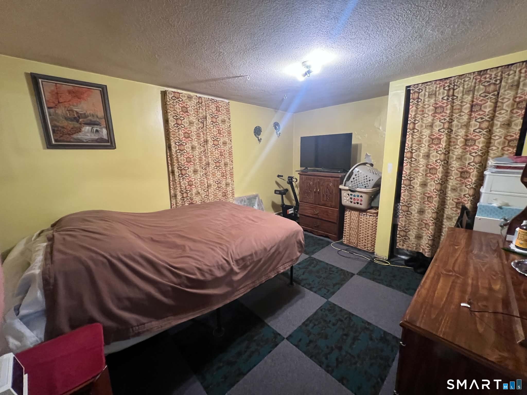 24 Lasalle Court New Britain CT 06051