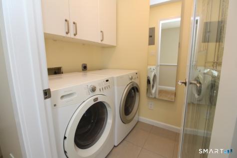 20 East Lane New Fairfield CT 06812