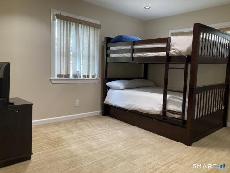 20 East Lane New Fairfield CT 06812