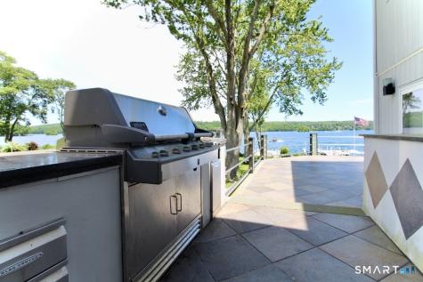 20 East Lane New Fairfield CT 06812