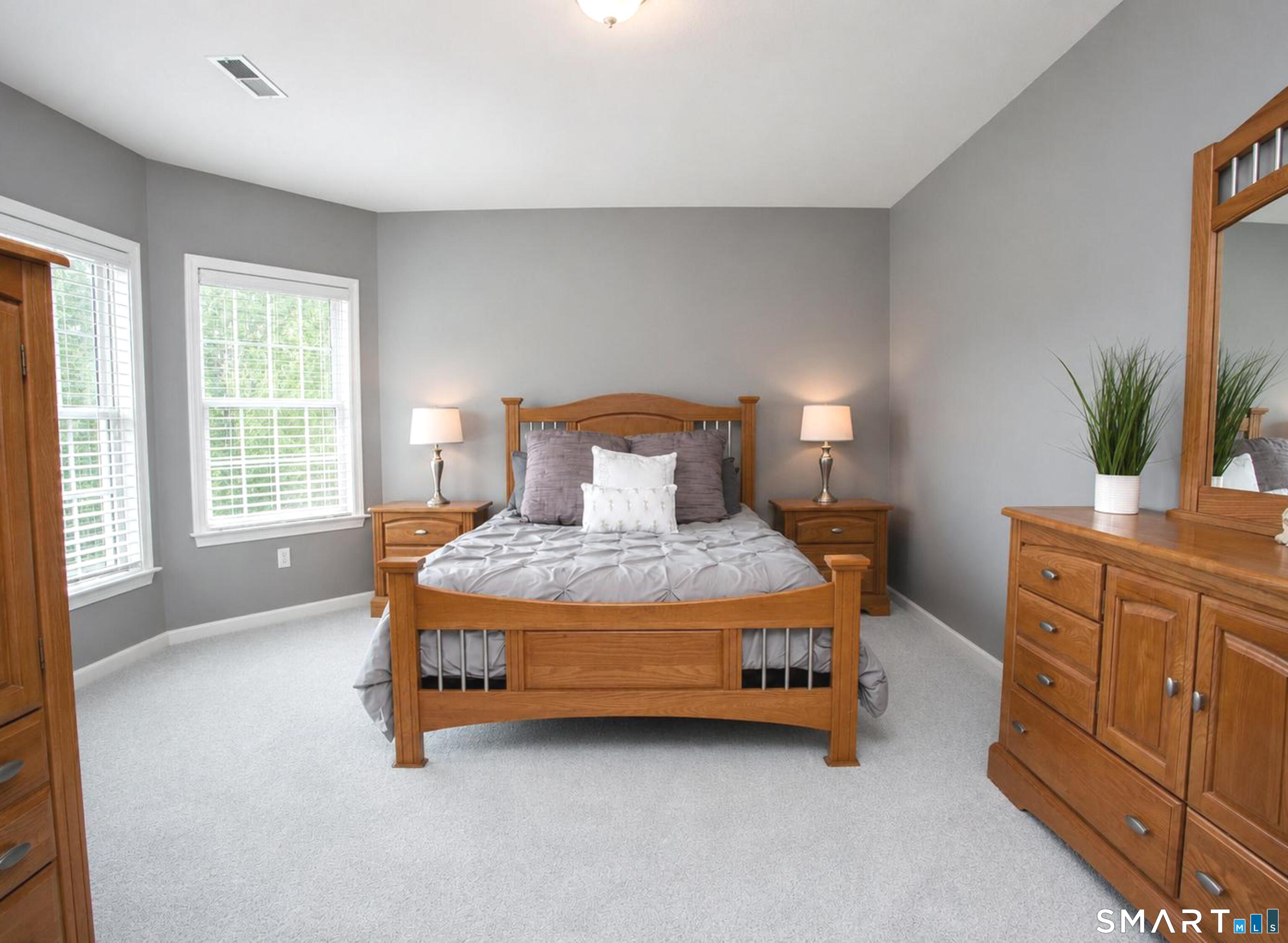 4 Rockledge Lane Canton CT 06019