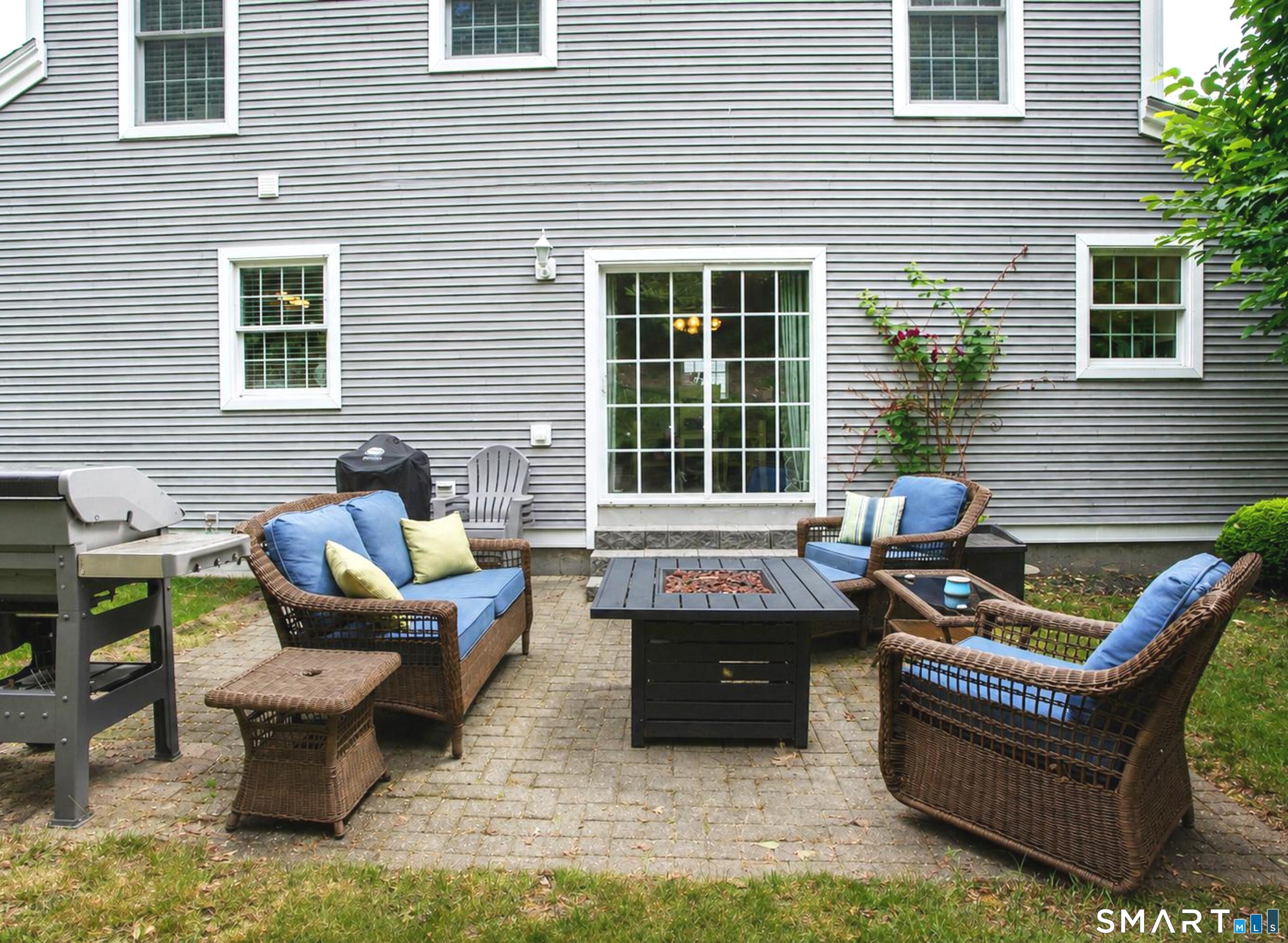 4 Rockledge Lane Canton CT 06019