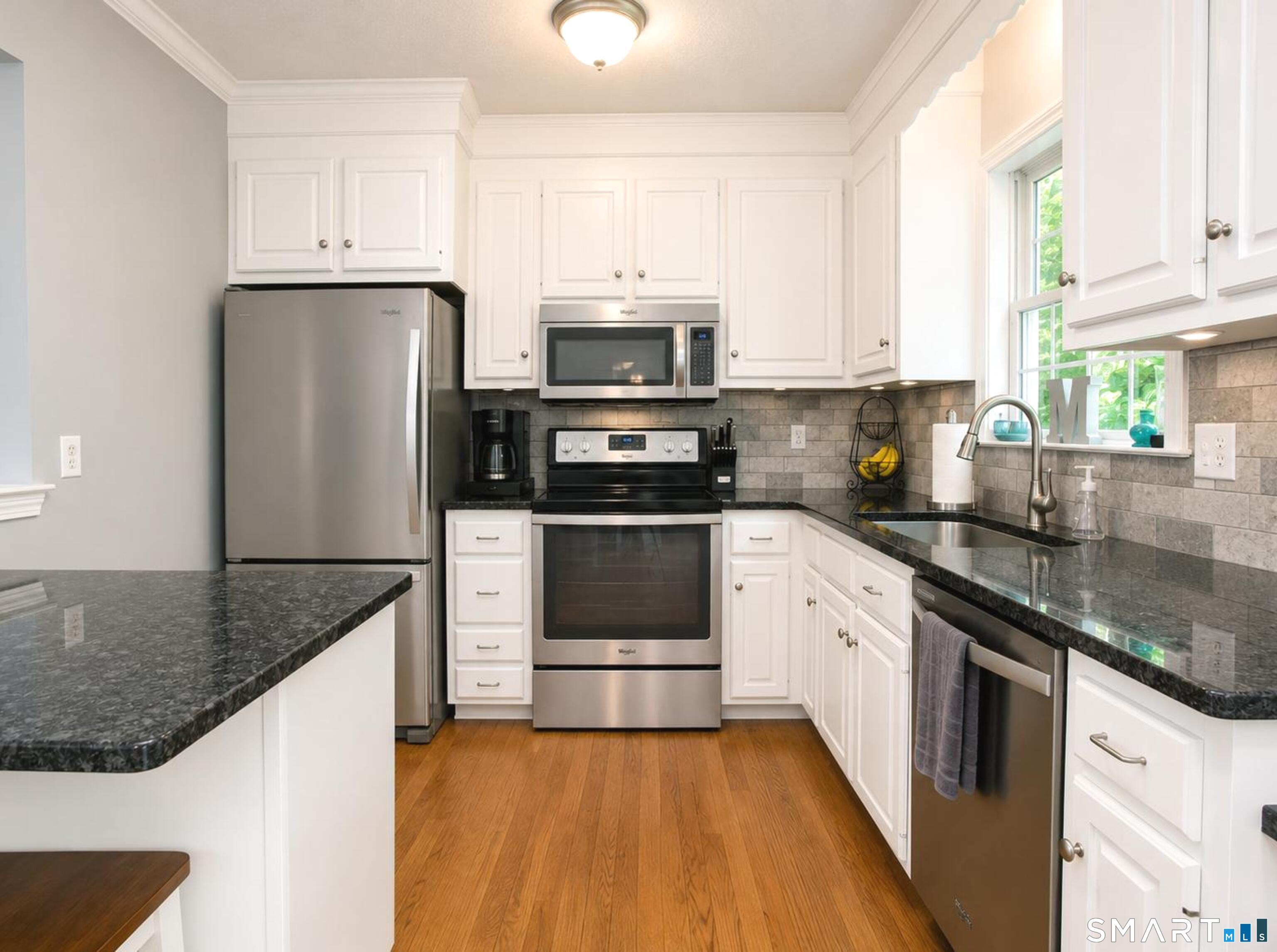 4 Rockledge Lane Canton CT 06019