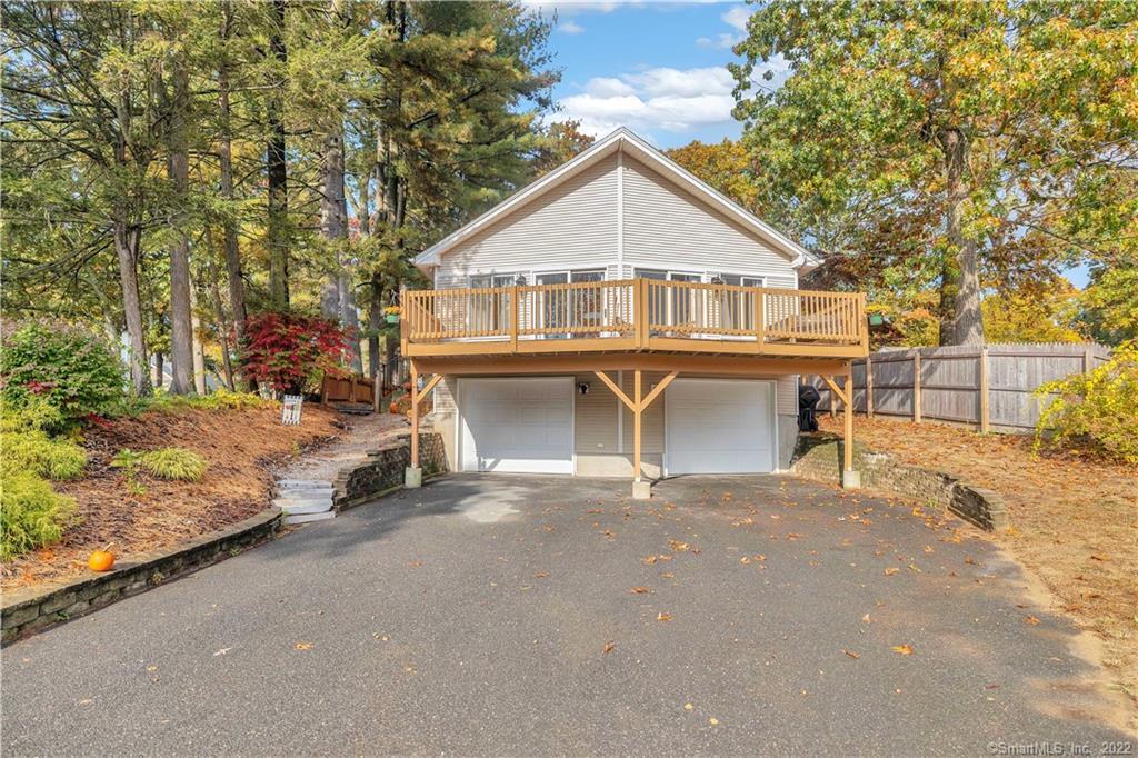 39 West Shore Drive Enfield CT 06082