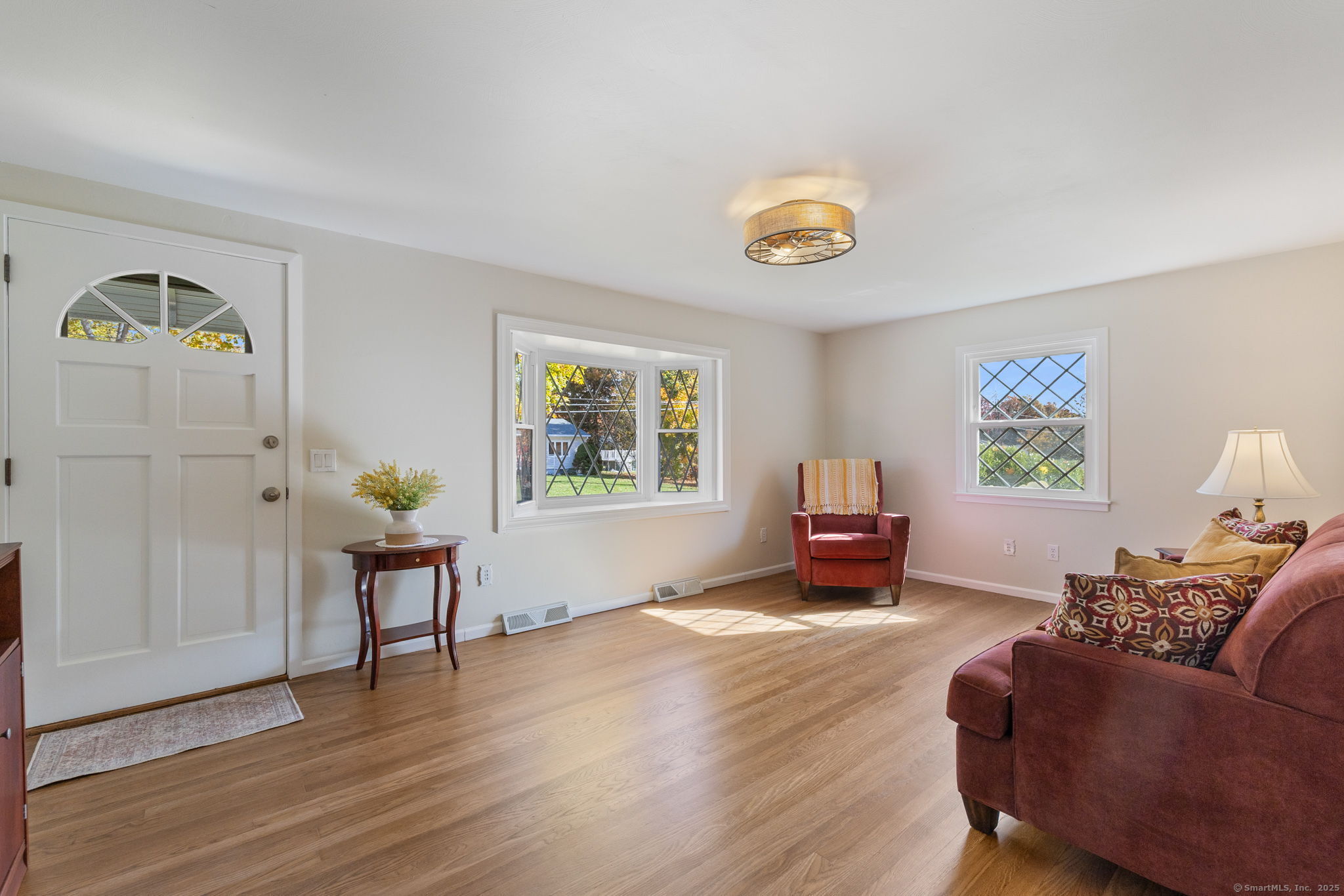 18 Winding Lane Enfield CT 06082