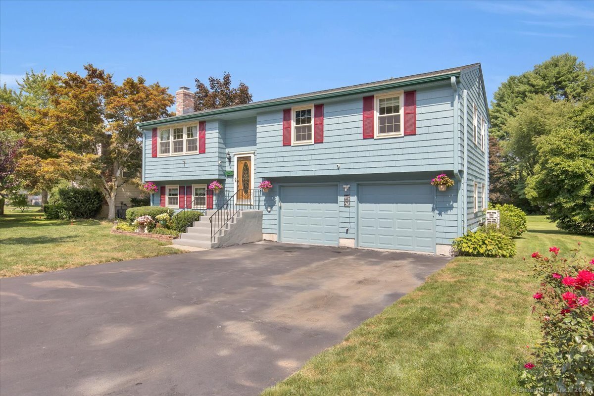 6 Blue Orchard Drive Middletown CT 06457
