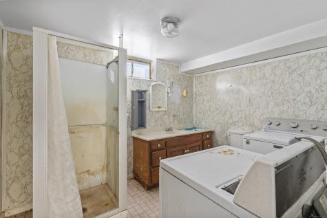 10 Terry Drive Danbury CT 06811