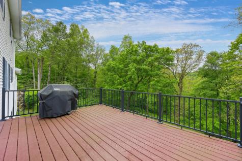 8 Austin Drive New Fairfield CT 06812