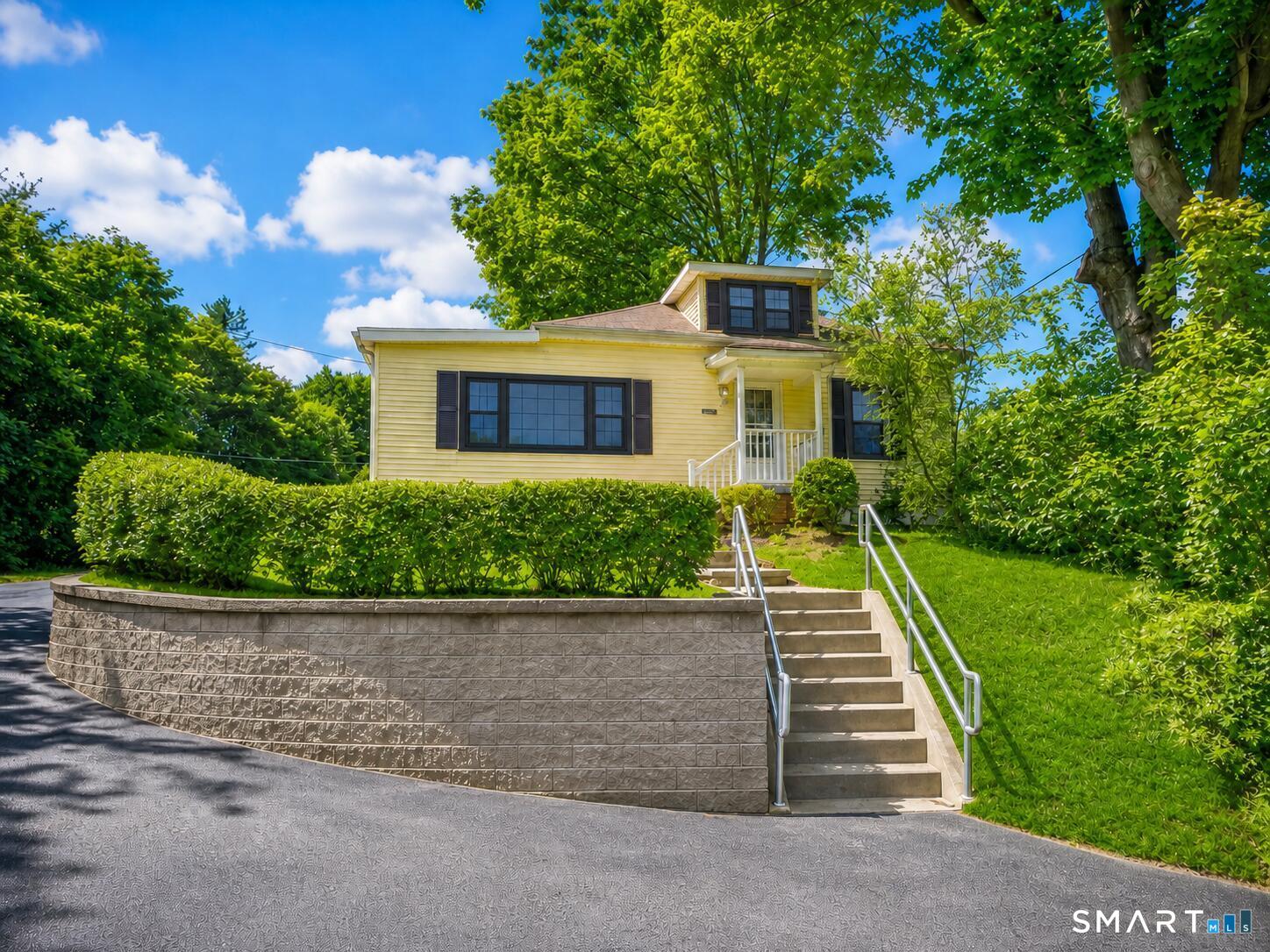 5167 Main Street Trumbull CT 06611