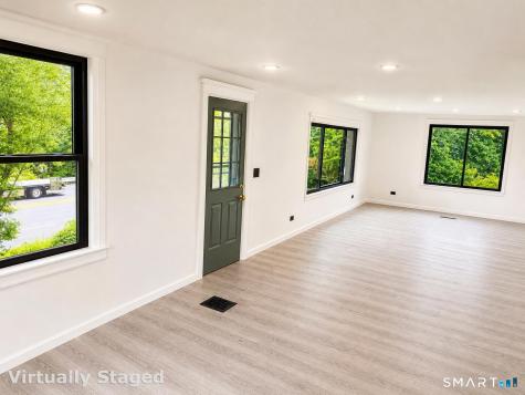 5167 Main Street Trumbull CT 06611