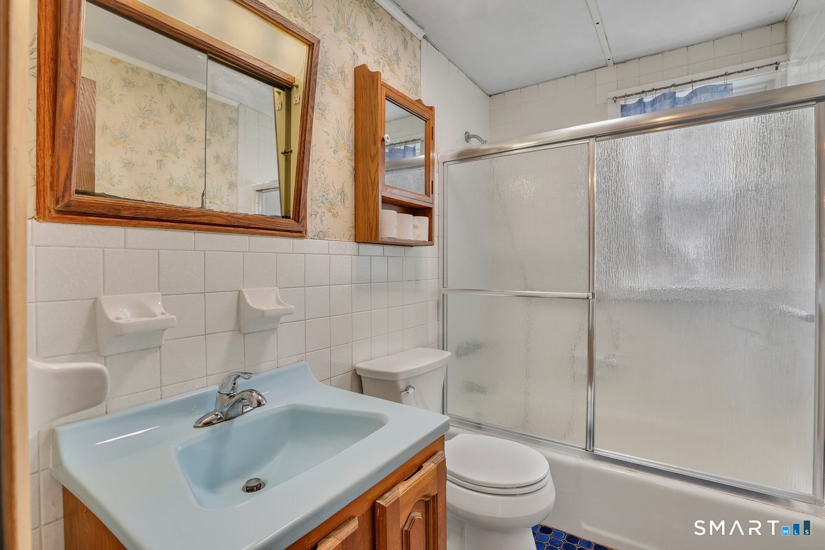 66 Cricket Drive Meriden CT 06450
