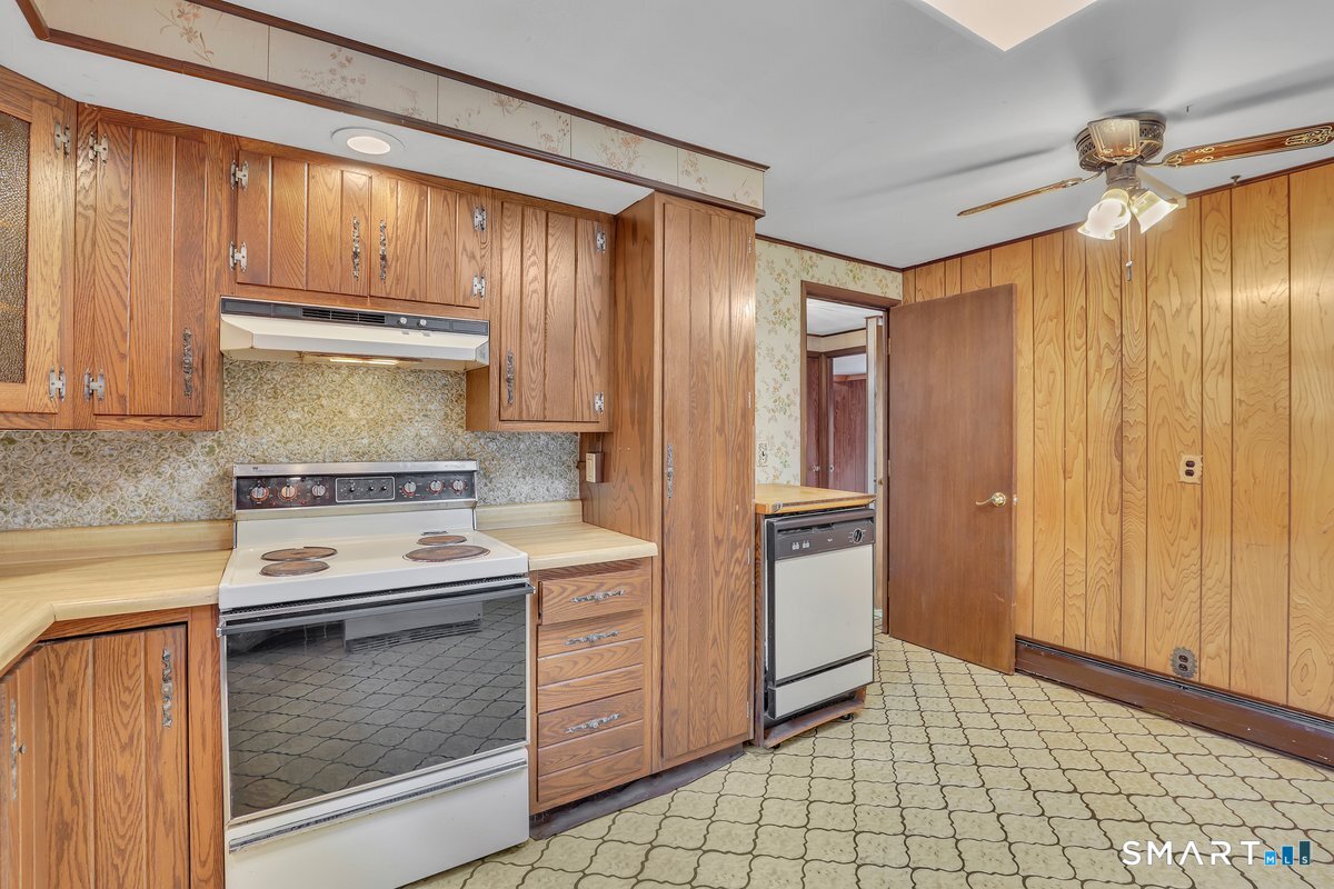 66 Cricket Drive Meriden CT 06450