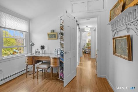 242 Neck Road Madison CT 06443