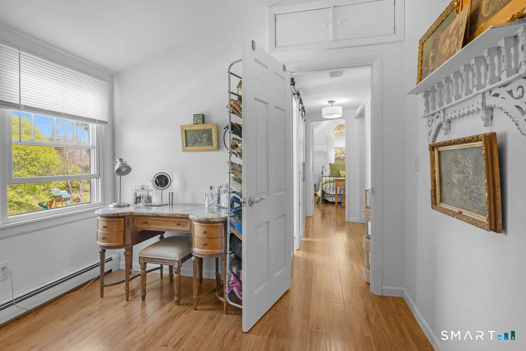 242 Neck Road Madison CT 06443