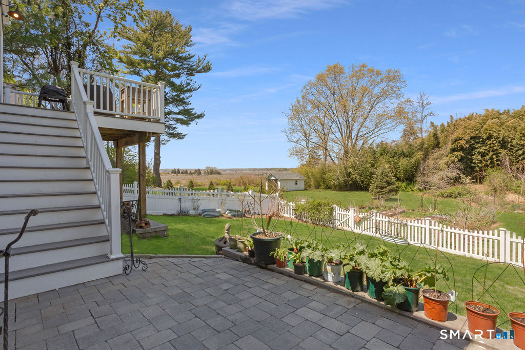 242 Neck Road Madison CT 06443