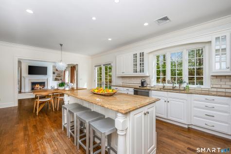 25 Patricia Lane Darien CT 06820