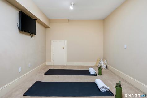 25 Patricia Lane Darien CT 06820