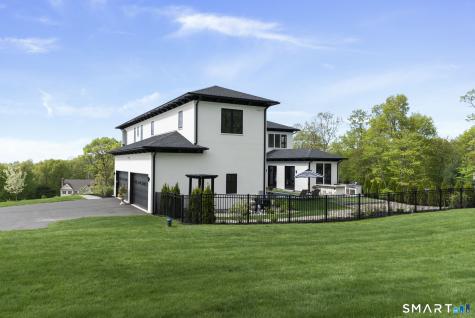 509 Cedar Ridge Drive Glastonbury CT 06033