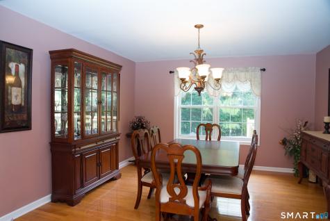 15 Silano Drive Oxford CT 06478
