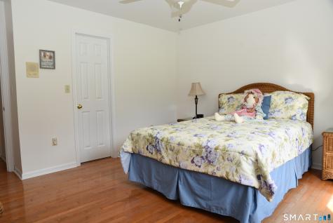 15 Silano Drive Oxford CT 06478