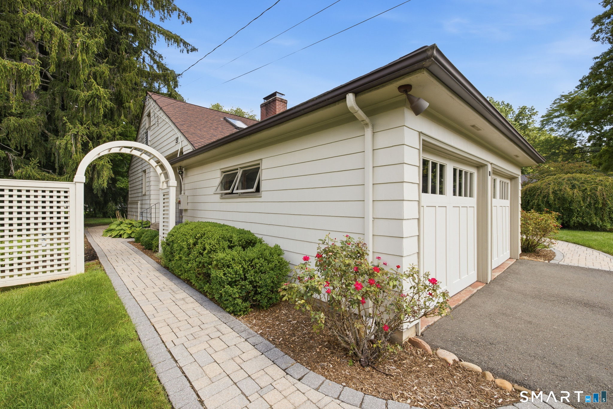 30 West Ridge Drive West Hartford CT 06107