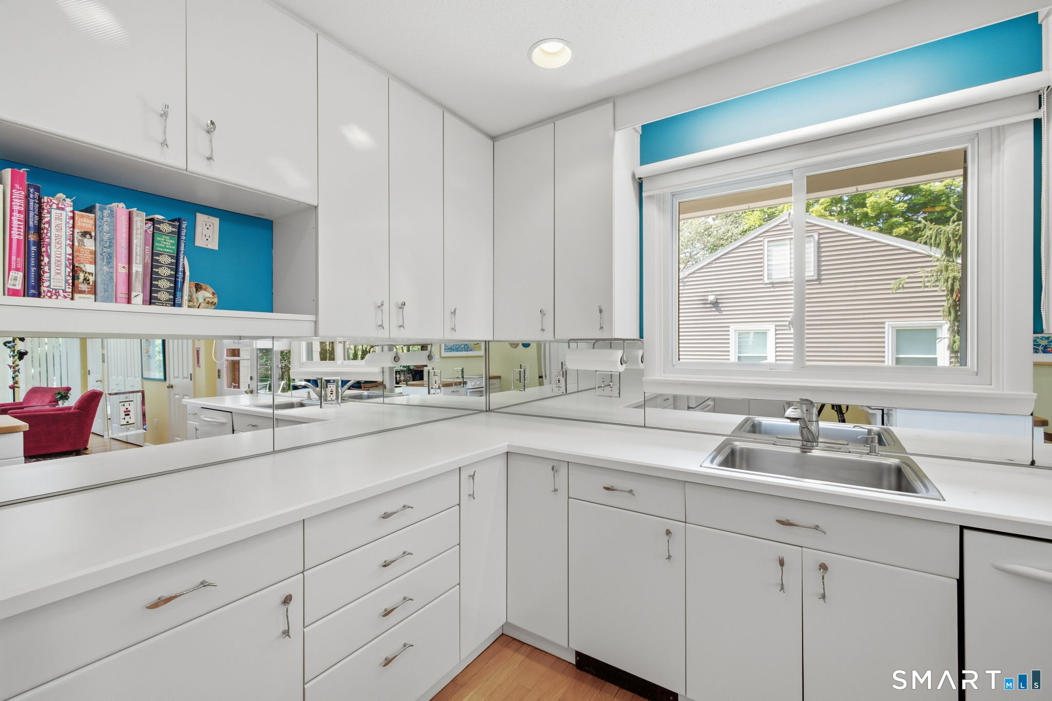 30 West Ridge Drive West Hartford CT 06107