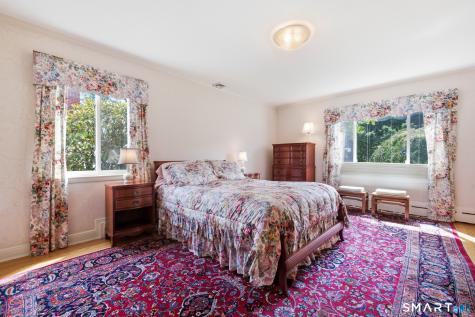 30 West Ridge Drive West Hartford CT 06107
