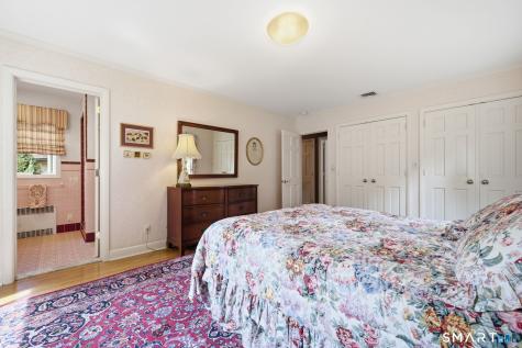30 West Ridge Drive West Hartford CT 06107