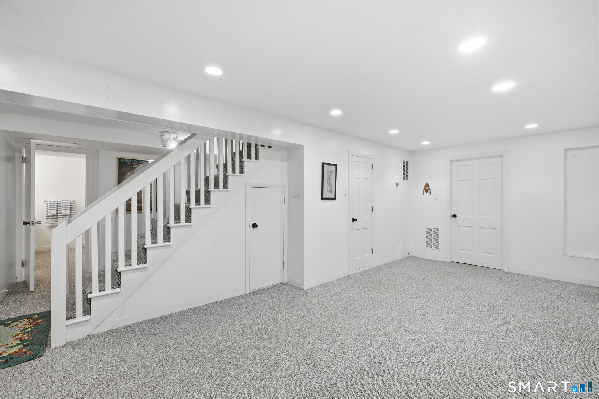 30 West Ridge Drive West Hartford CT 06107