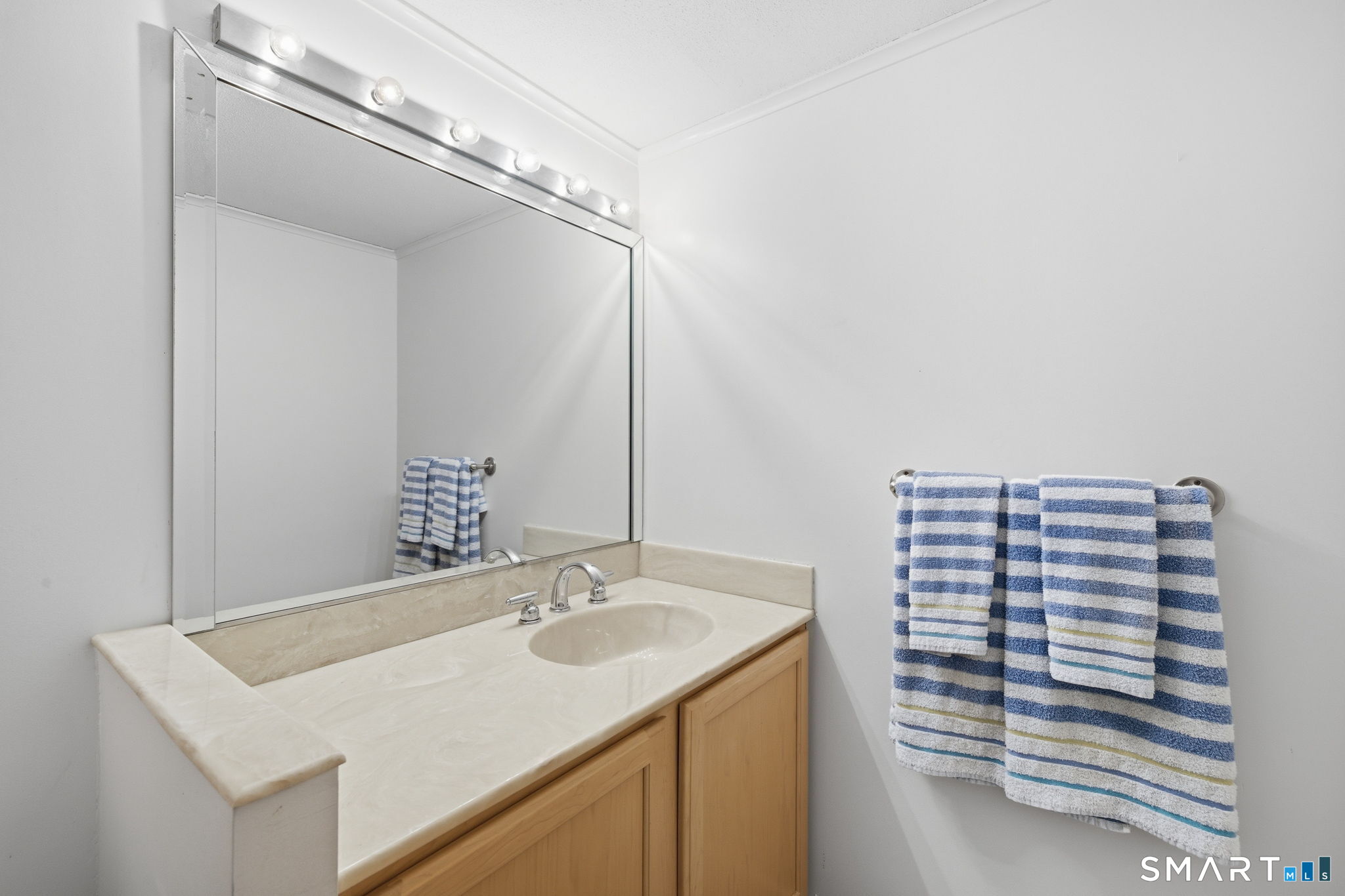 30 West Ridge Drive West Hartford CT 06107