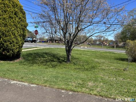 202 Reed Avenue Windsor Locks CT 06096