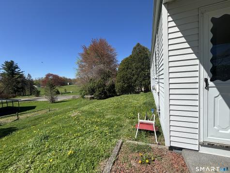 202 Reed Avenue Windsor Locks CT 06096