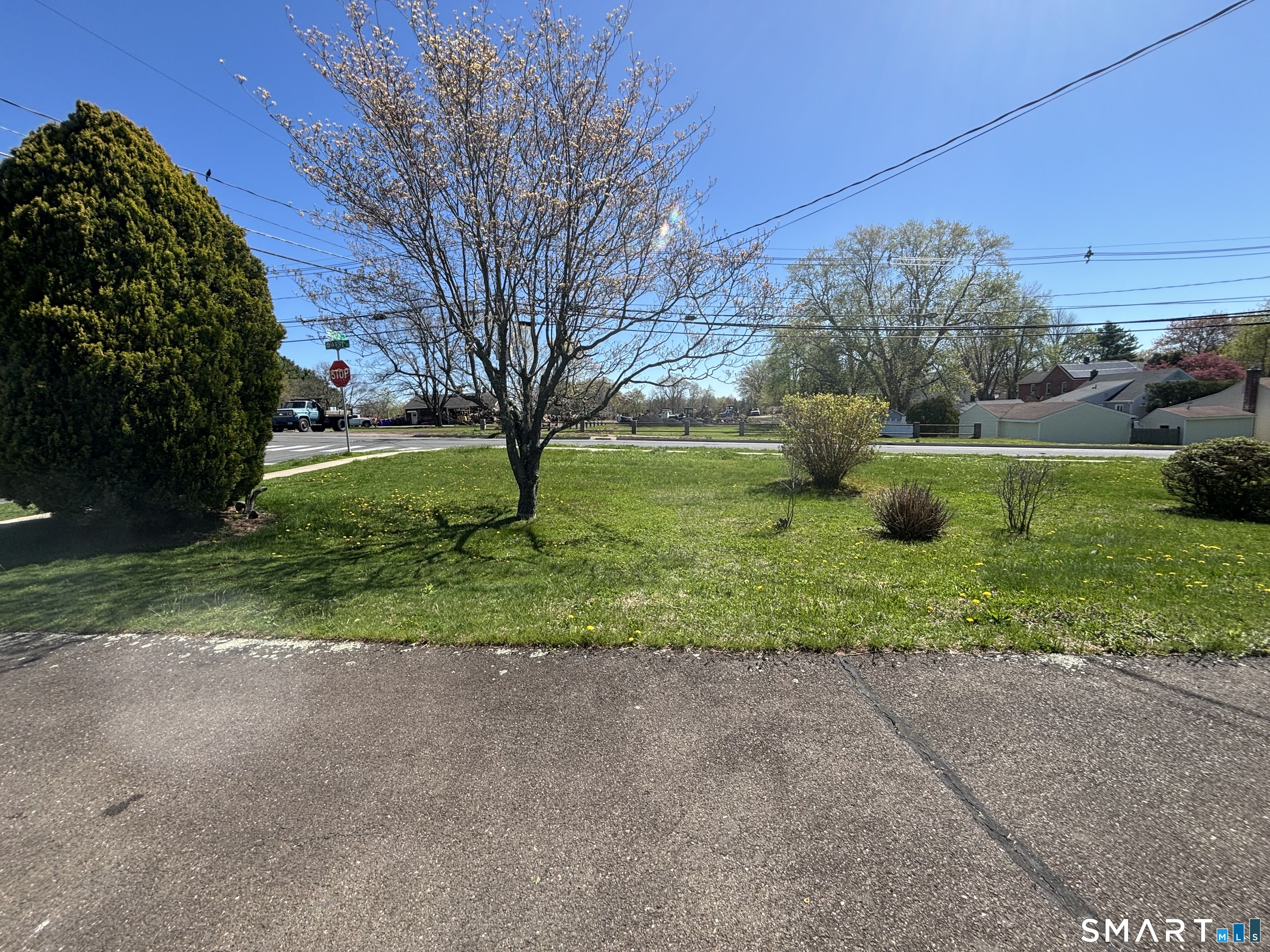 202 Reed Avenue Windsor Locks CT 06096