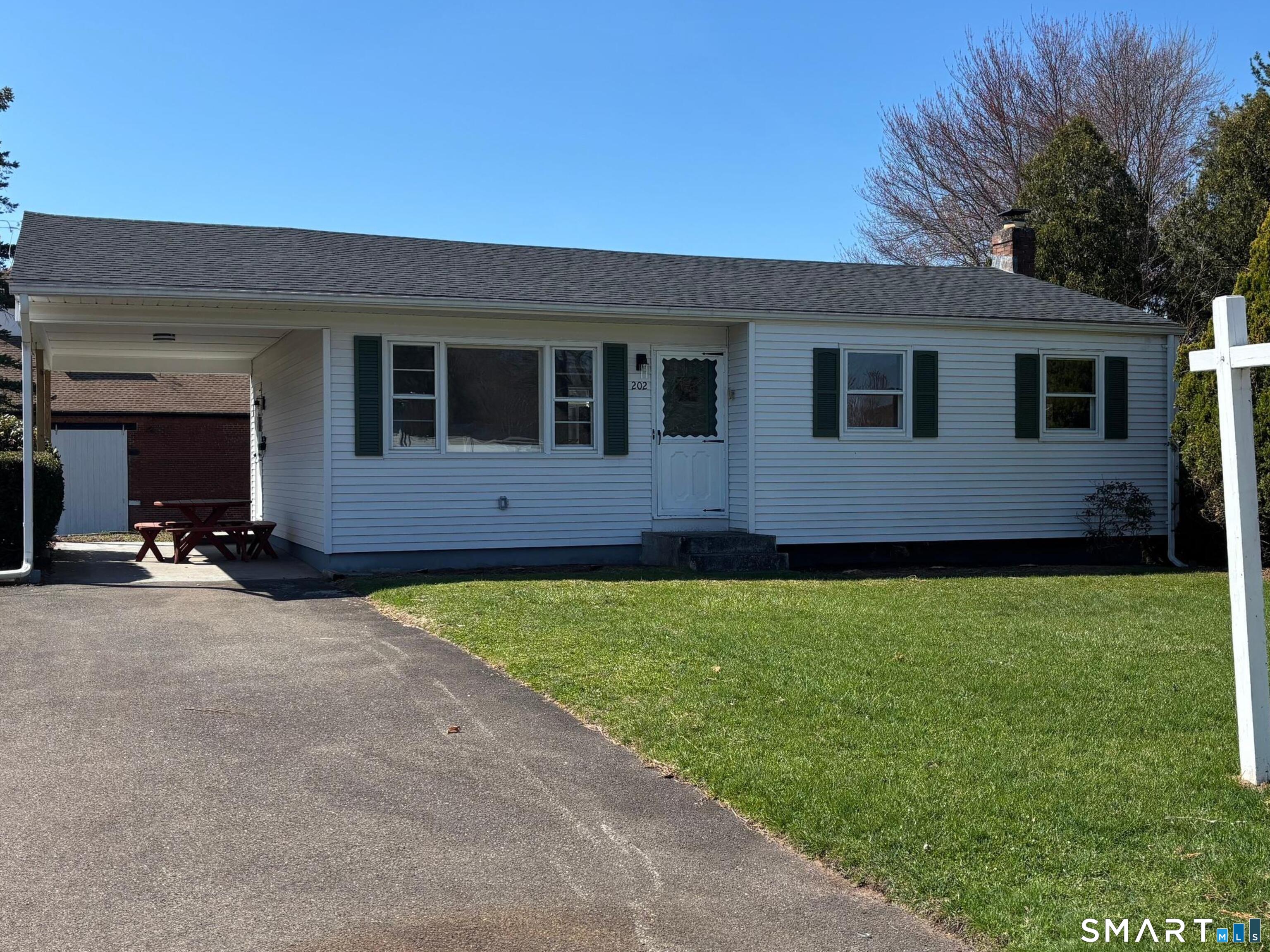 202 Reed Avenue Windsor Locks CT 06096