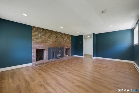 25 Plantation Road East Windsor CT 06016
